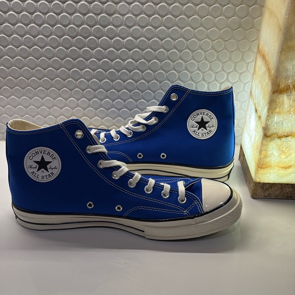 BLUE CONVERSE SNEAKERS